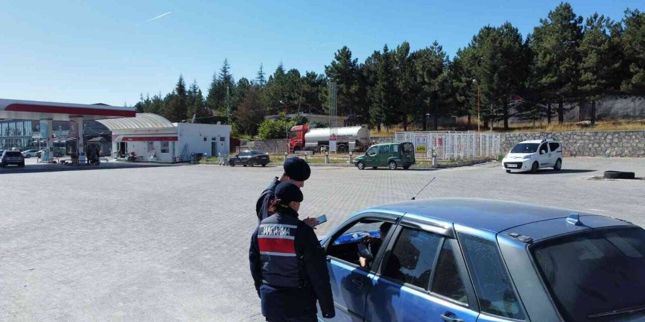 Bolvadin’de jandarmadan trafik denetimi