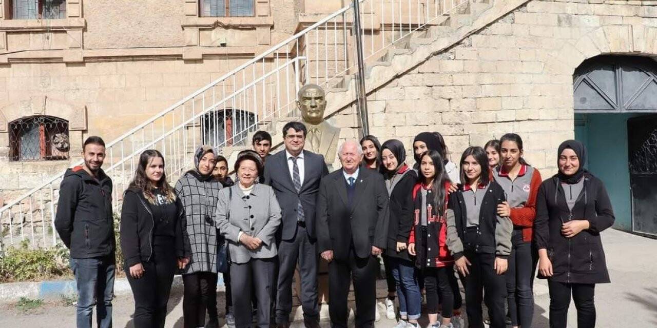 Erzincan’ın geçmiş dönem valilerinden Aksoy, Tercan’ı ziyaret etti