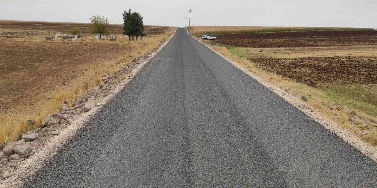 Siverek kırsalında yol yapım çalışması