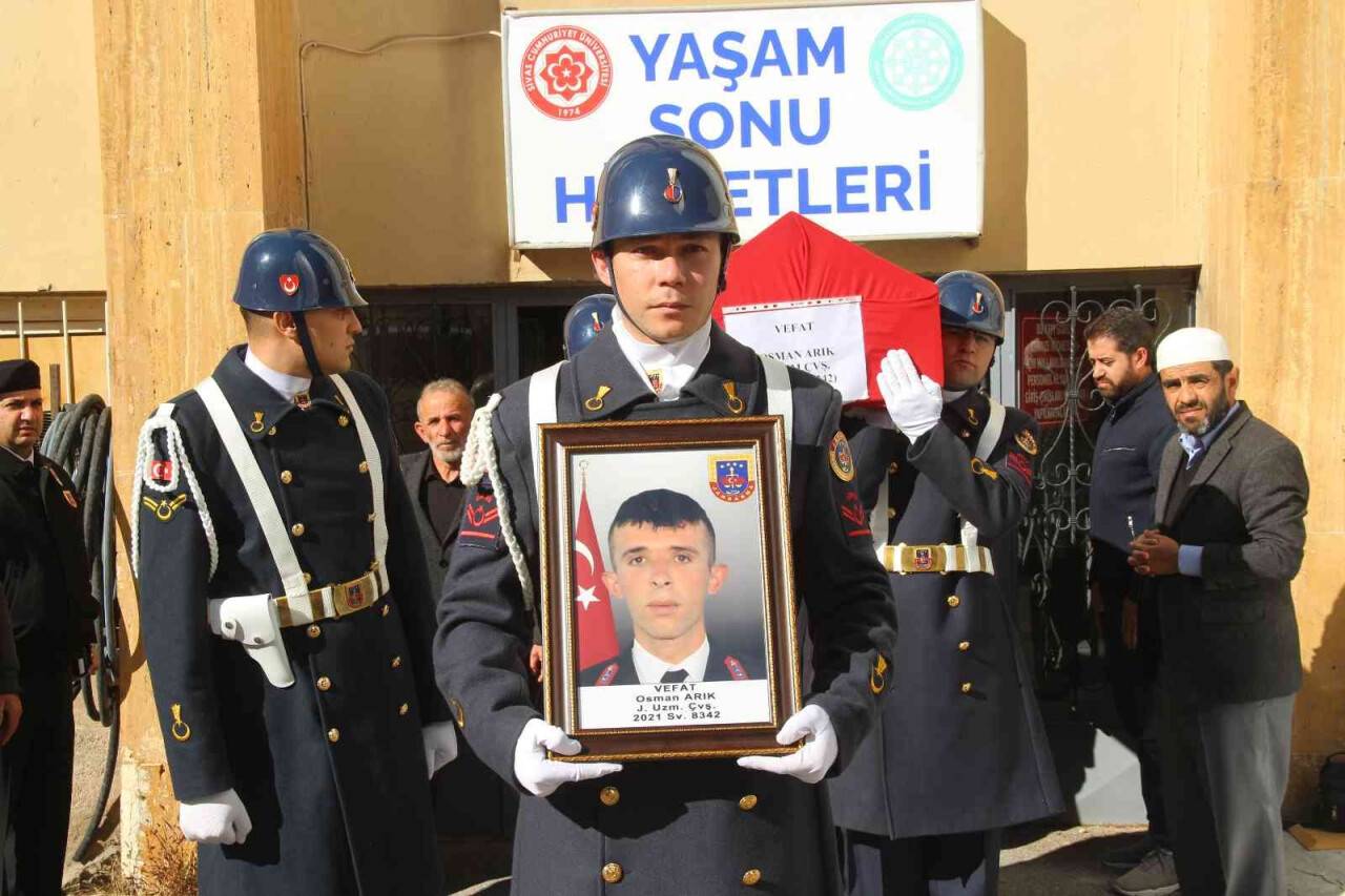 Kazada hayatını kaybeden uzman çavuş memleketine uğurlandı