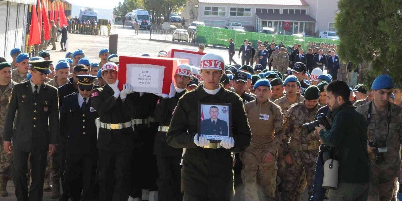 Pençe-Şimşek şehitleri memleketlerine uğurlandı