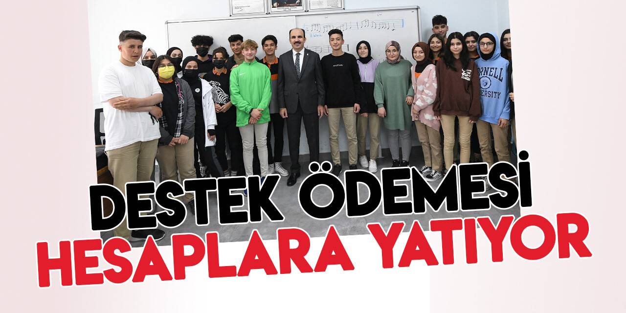 Lise son sınıf öğrencilerine bin 500 liralık desteğin ilk bölümü 15 Kasım’da ödenecek