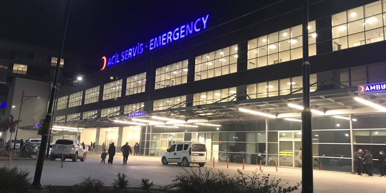 Yeni doğmuş bebeği, sokağa bıraktılar!