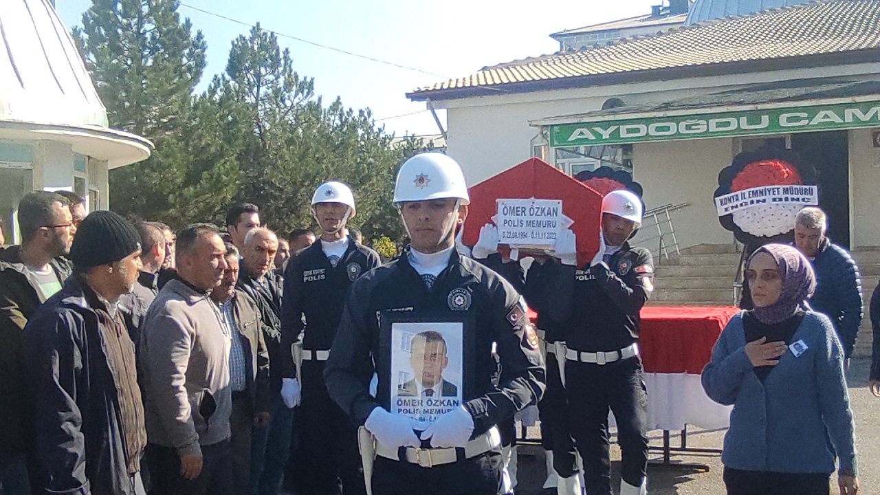 Kalp krizi geçiren polis memuru Seydişehir'de toprağa verildi