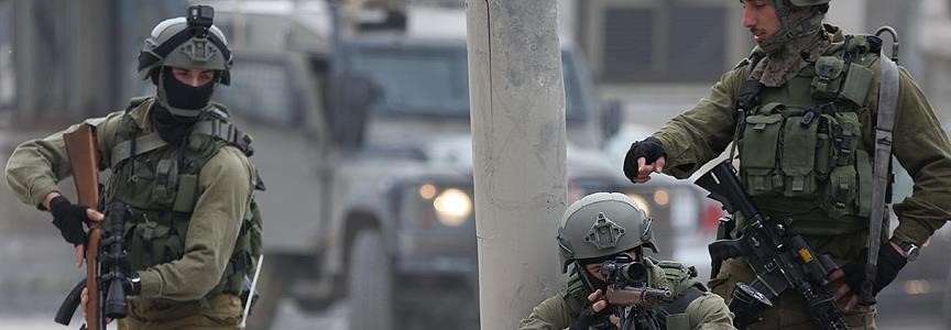 İsrail askerleri  Filistinli bir kadını öldürdü