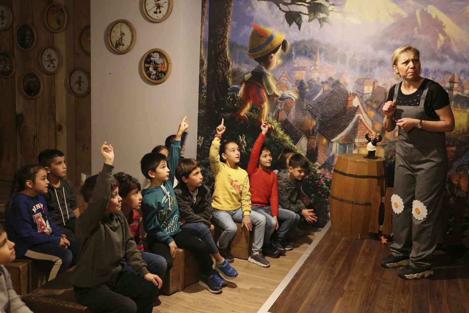 Türkiye’nin ilk çocuk müzesi çocukların değişmez adresi oldu