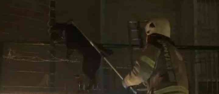 Tellere sıkıştı, itfaiye kurtardı