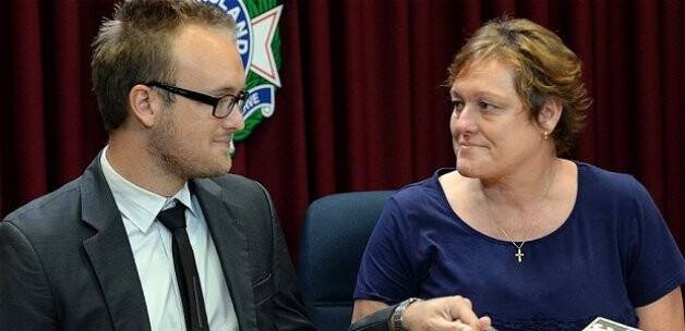 Düşen iki uçakta da yakını vardı