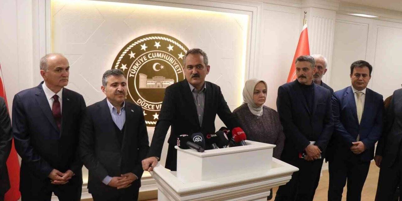 Milli Eğitim Bakanı Mahmut Özer: "Okullarımızda güçlendirme çalışmalarını bu yıl sonuna kadar tamamlayacağız"