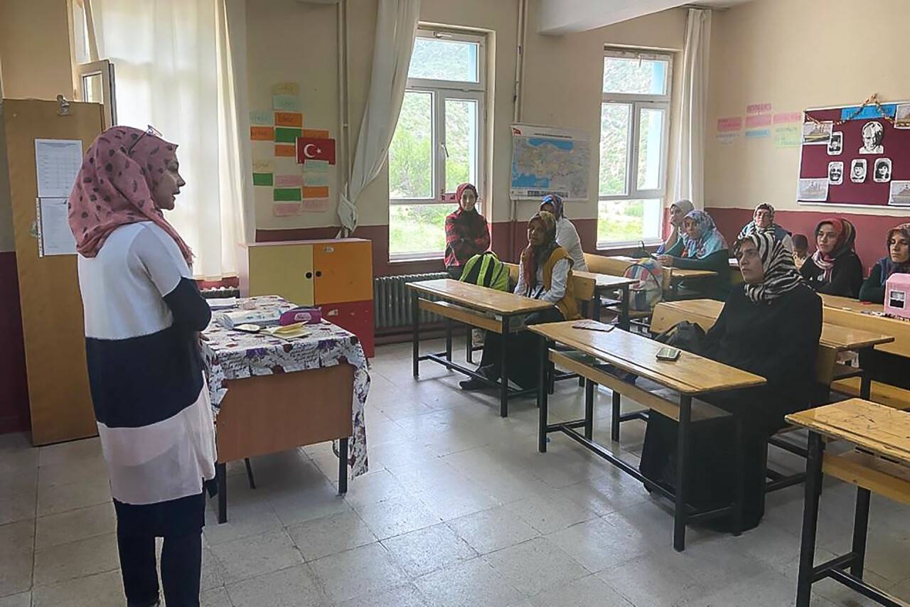 “Temel Eğitimde 10 Bin Okul Projesi” çalışmaları