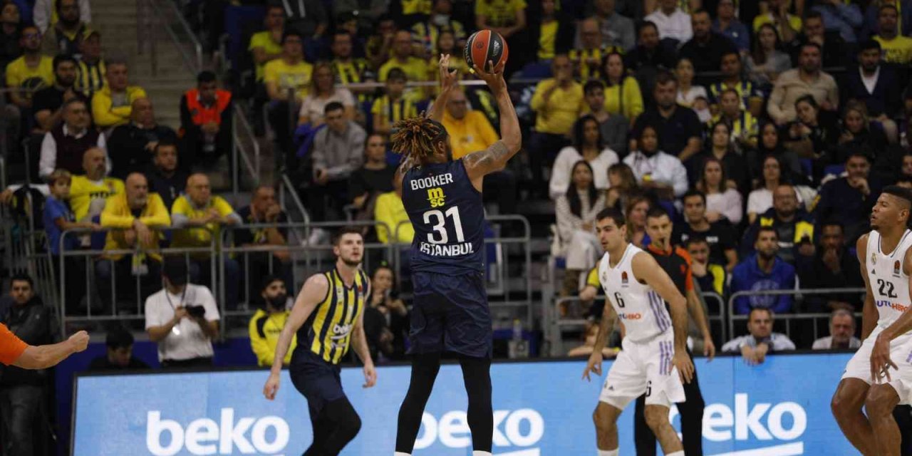 THY Euroleague: Fenerbahçe Beko: 71 - Real Madrid: 85