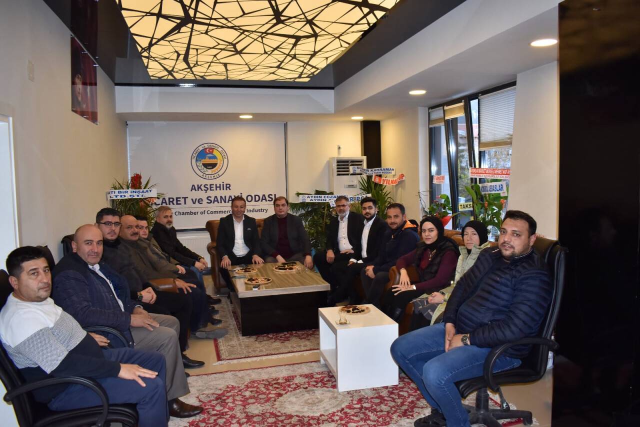 Ak Parti'den Ticaret Odası ve Ticaret Borsası'na ziyaret