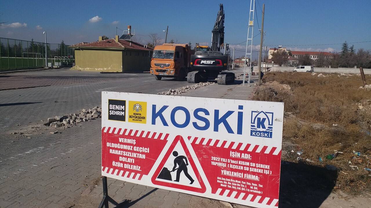 Altınekin'de su şebekeleri yenileniyor