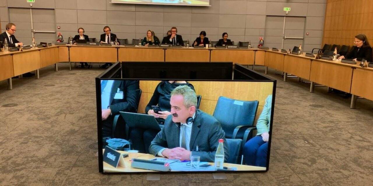 Milli Eğitim Bakanı Özer: "Her ay 1 milyon vatandaşa kapsamlı eğitimler vermeye başladık"