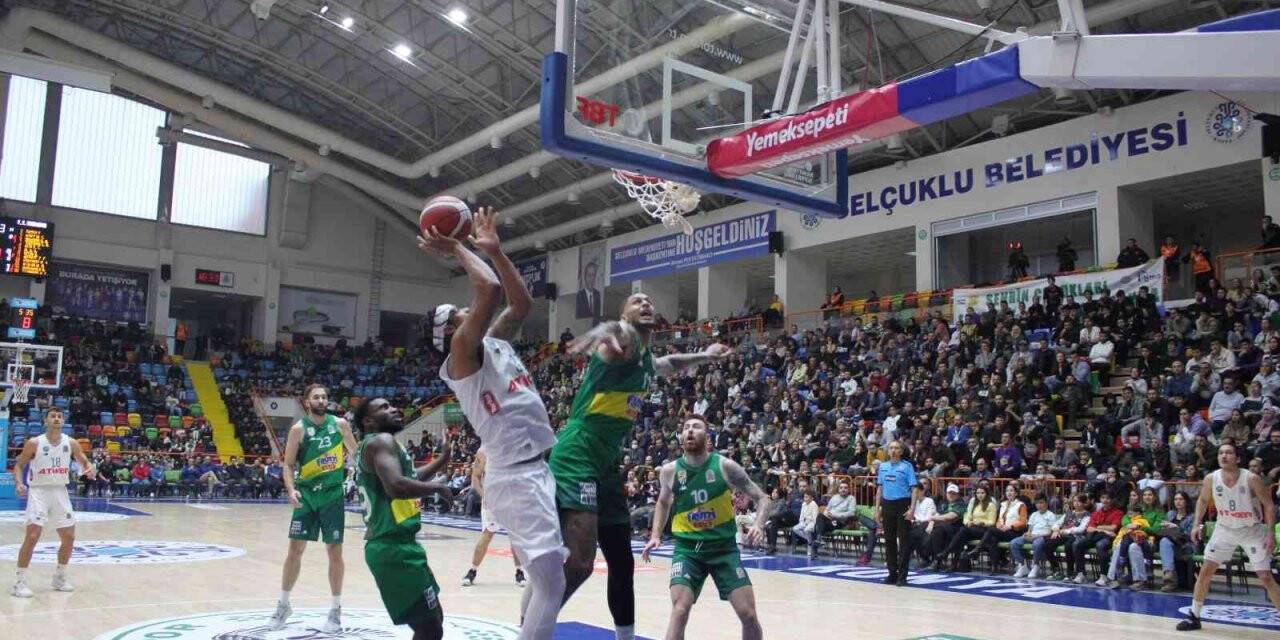 Ayos Konyaspor: 87 - Frutti Ekstra Bursaspor: 99