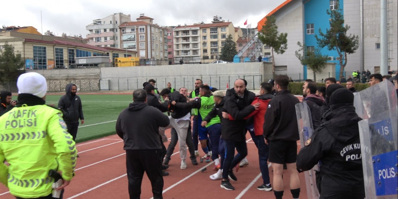 Sarayönü Belediyespor'dan olaylı maçla ilgili açıklama