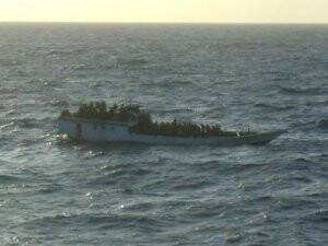 Libya'da Mültecileri Taşıyan Tekne Battı: 3 Ölü 4 Yaralı