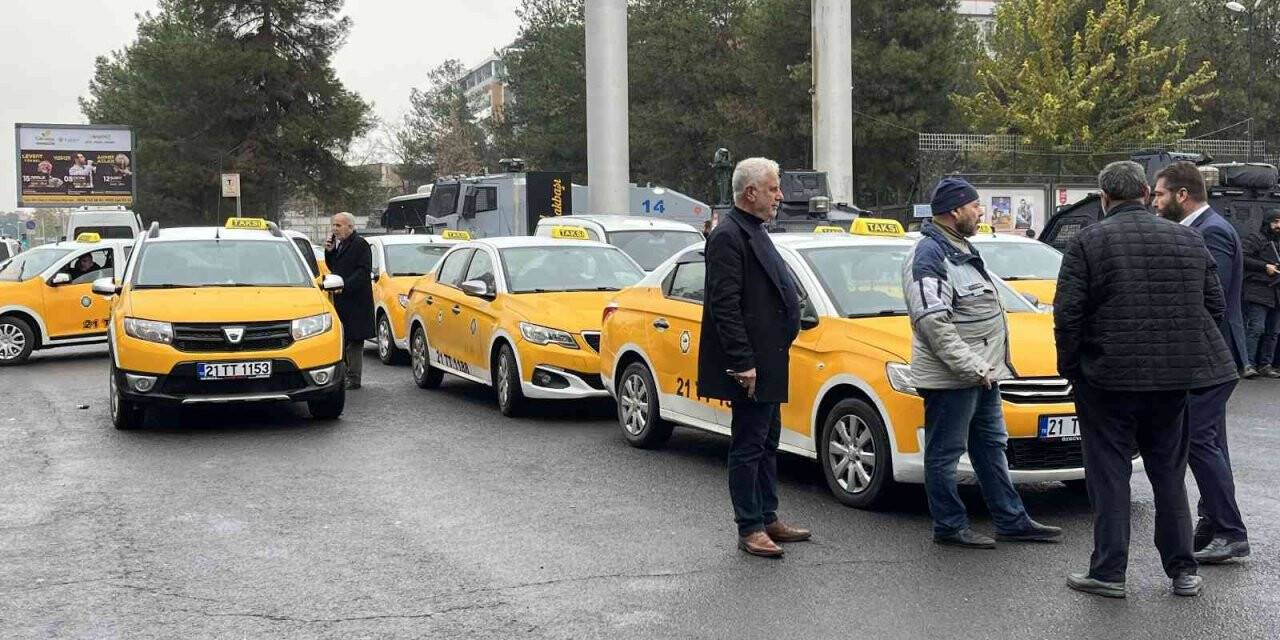 Diyarbakırlı taksicilerden HDP’li Paylan’a tepki