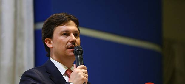 “Muhalefet adaylık yarışını mahkeme üzerinden değil kendi masalarında yapmalıdır”