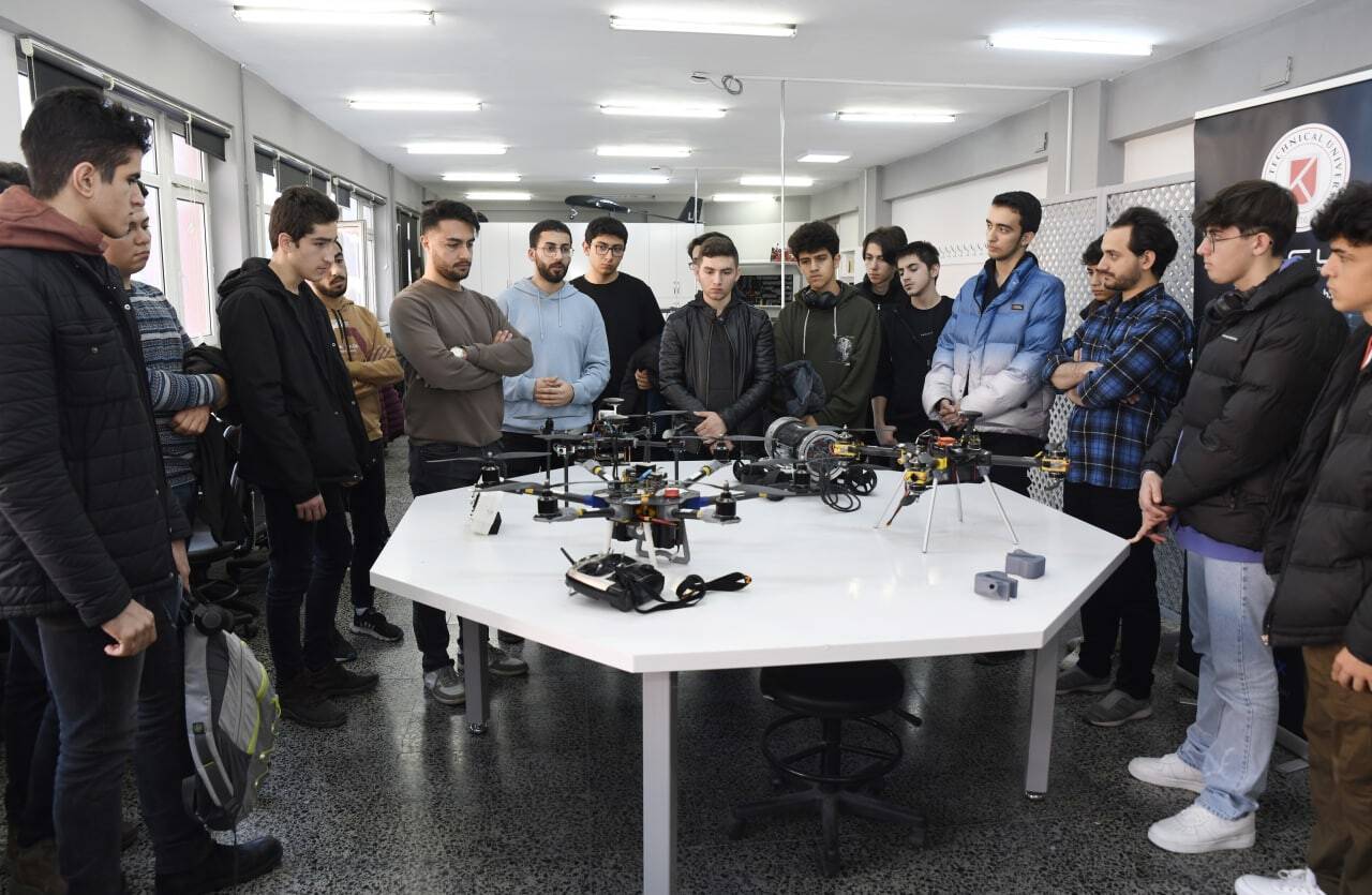 Geleceğin üniversitelilerinden KTÜN'e ziyaret