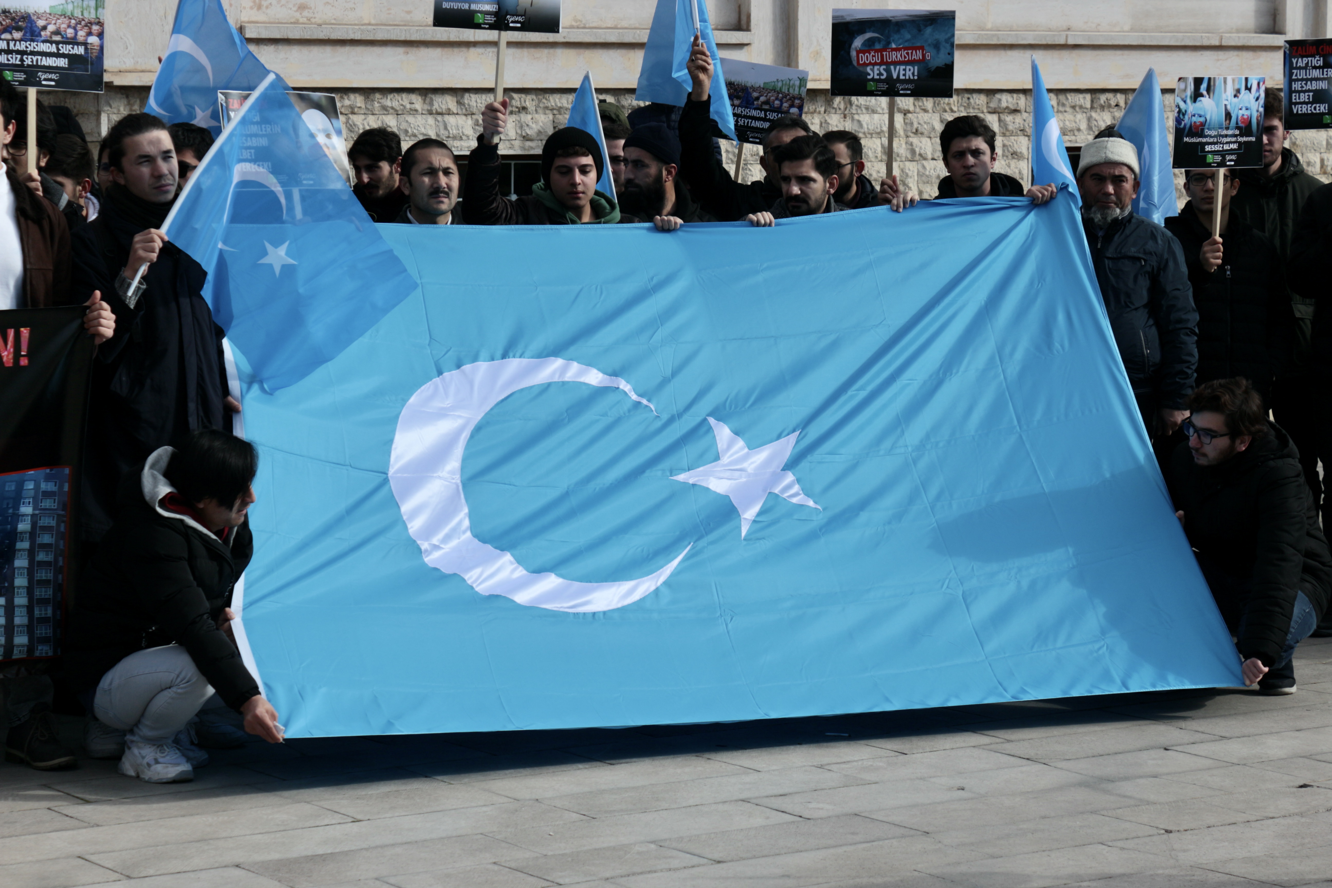 Konya'da Çin'in Sincan Uygur Özerk Bölgesi politikaları protesto edildi