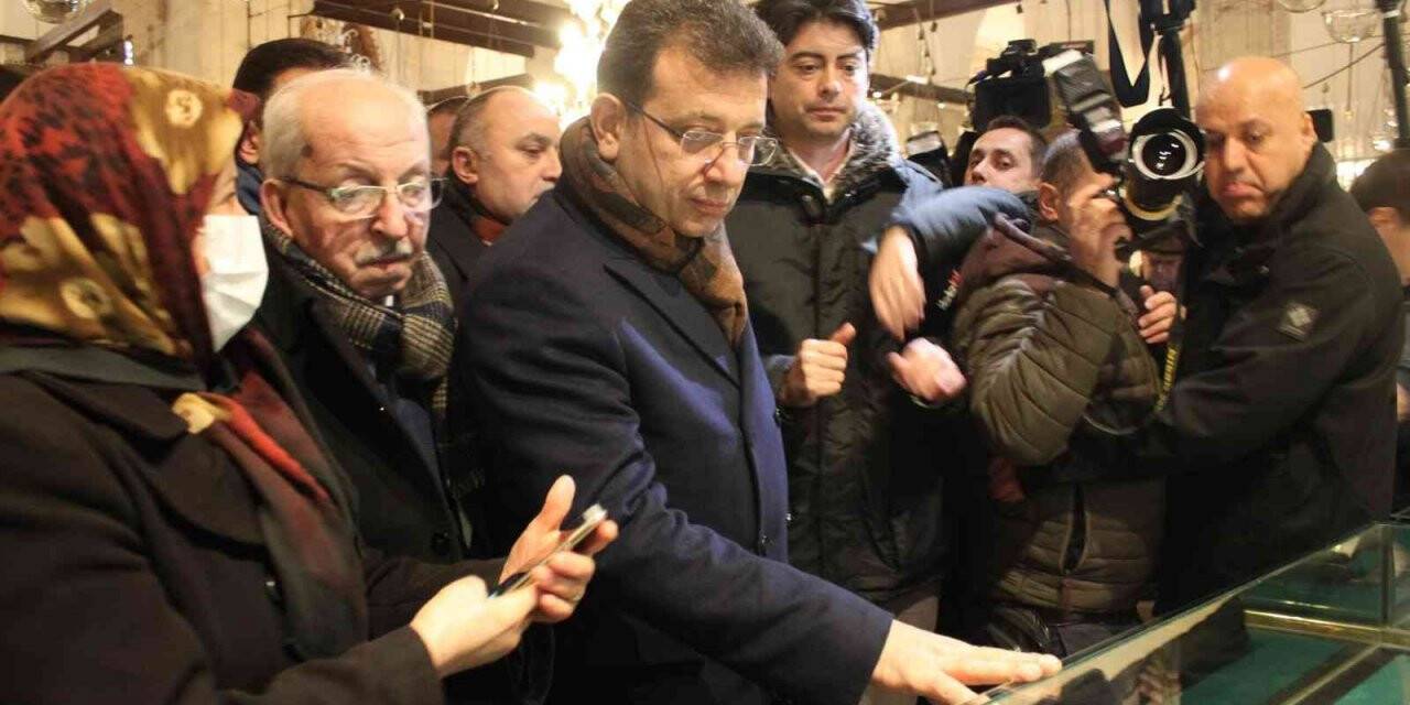 Ekrem İmamoğlu, Mevlana Müzesini ziyaret etti