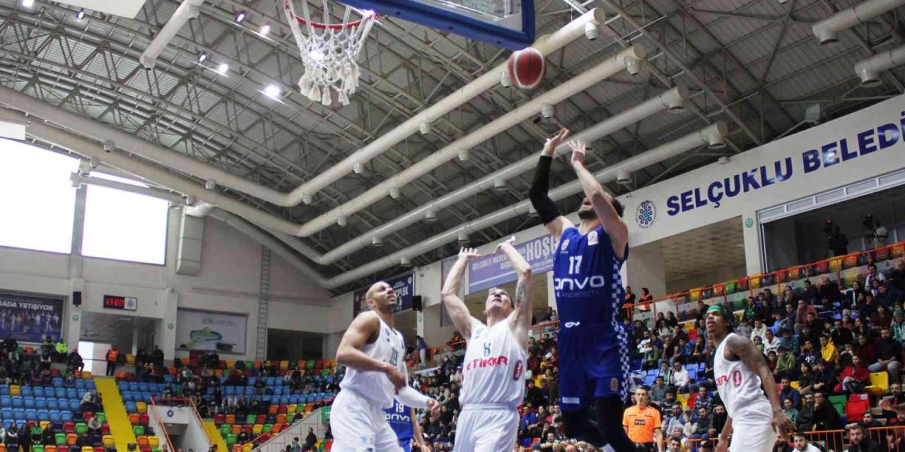 Türkiye Sigorta Basketbol Süper Ligi: Konyaspor: 75 -Büyükçekmece Basketbol: 85