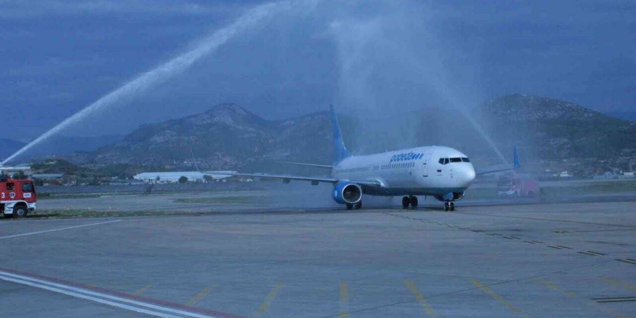 Savaştan sonra ilk Rus uçağı 166 yolcusu ve 6 mürettebatı ile Gazipaşa’ya indi