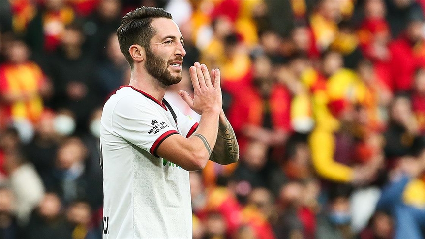 Fatih Karagümrük, Andrea Bertolacci ile yeniden anlaştı