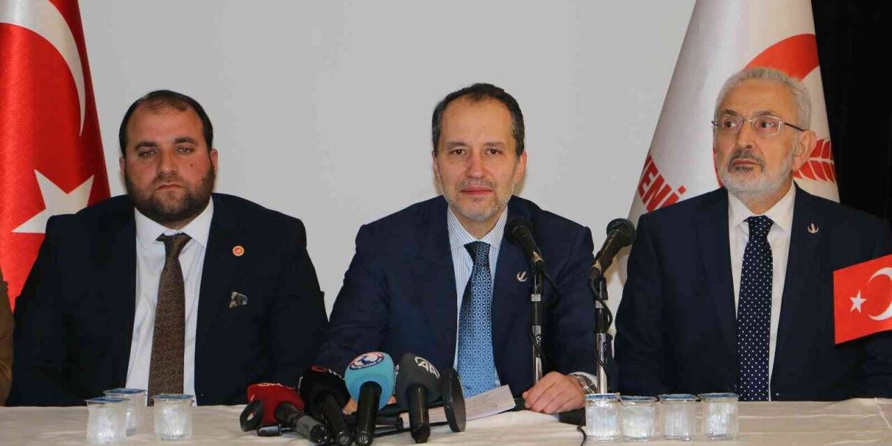 Fatih Erbakan: “6’lı masanın ayaklarından çatırtılar geliyor”