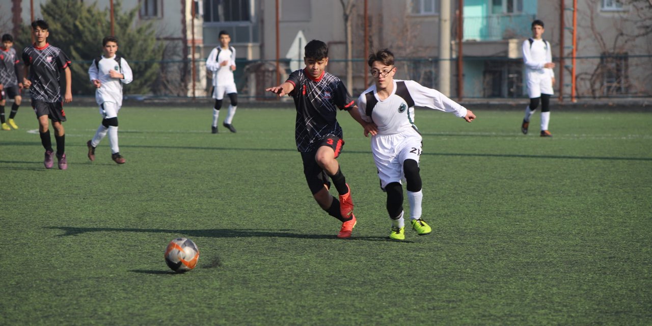 U14 Ligi play-off maçları başladı