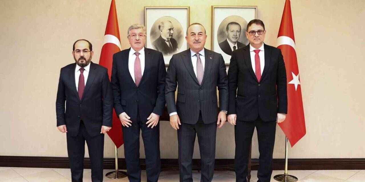 Bakan Çavuşoğlu, El-Maslat ile görüştü