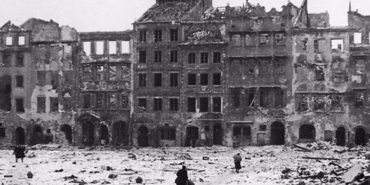 Almanya, Polonya’nın savaş tazminatı talebine cevap verdi