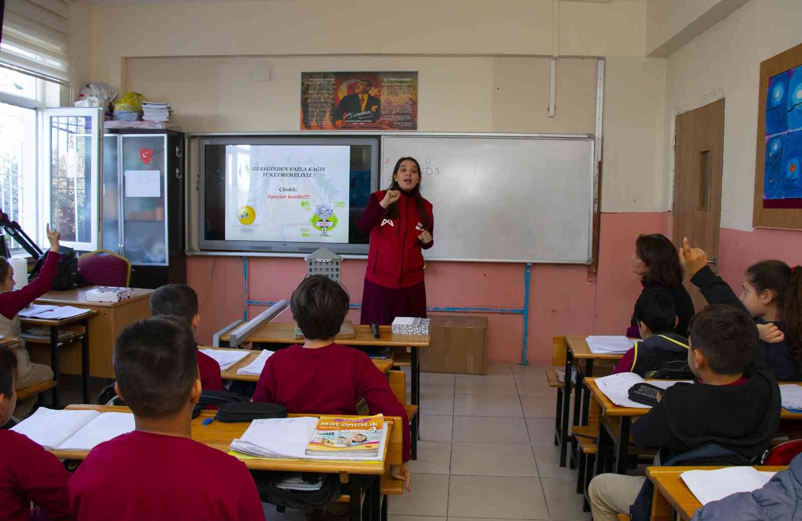 Mersin'de öğrencilere "Enerji Verimliliği ve Tasarrufu" eğitimi