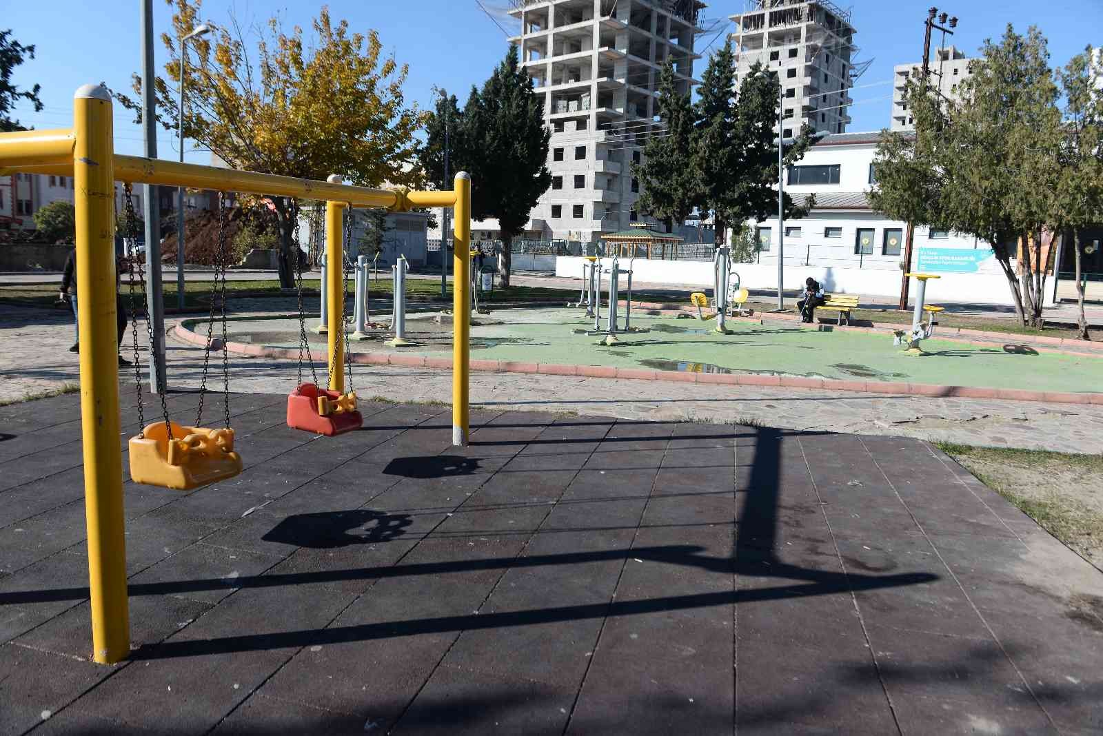 Adana'da çocuk parkında cinayet
