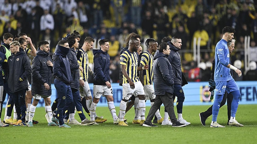 Fenerbahçe'den zirve yarışında büyük kayıplar
