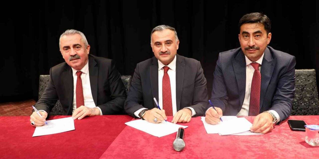 Develi Belediyesi İşçilerine Yüzde 65 Zam