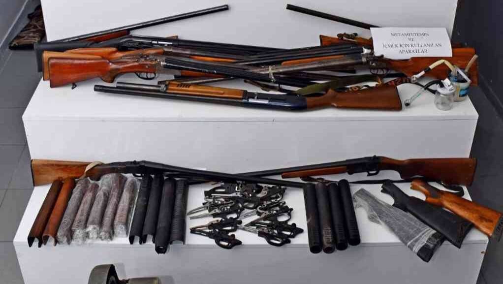 Eş zamanlı kaçak silah operasyonu