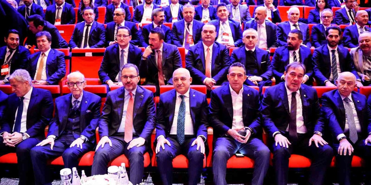 Büyükekşi: Türk futbolunu bugünkünden de daha iyi noktalara taşıyacağız