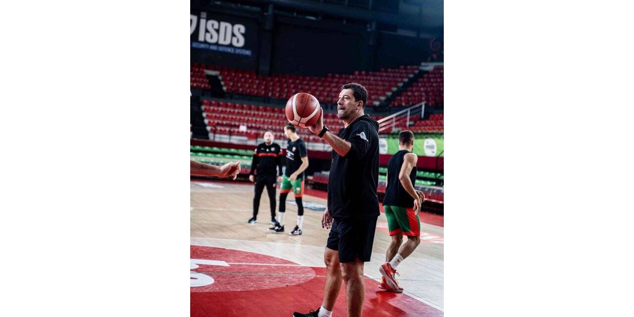 Pınar Karşıyaka, Konya'da lige dönüyor