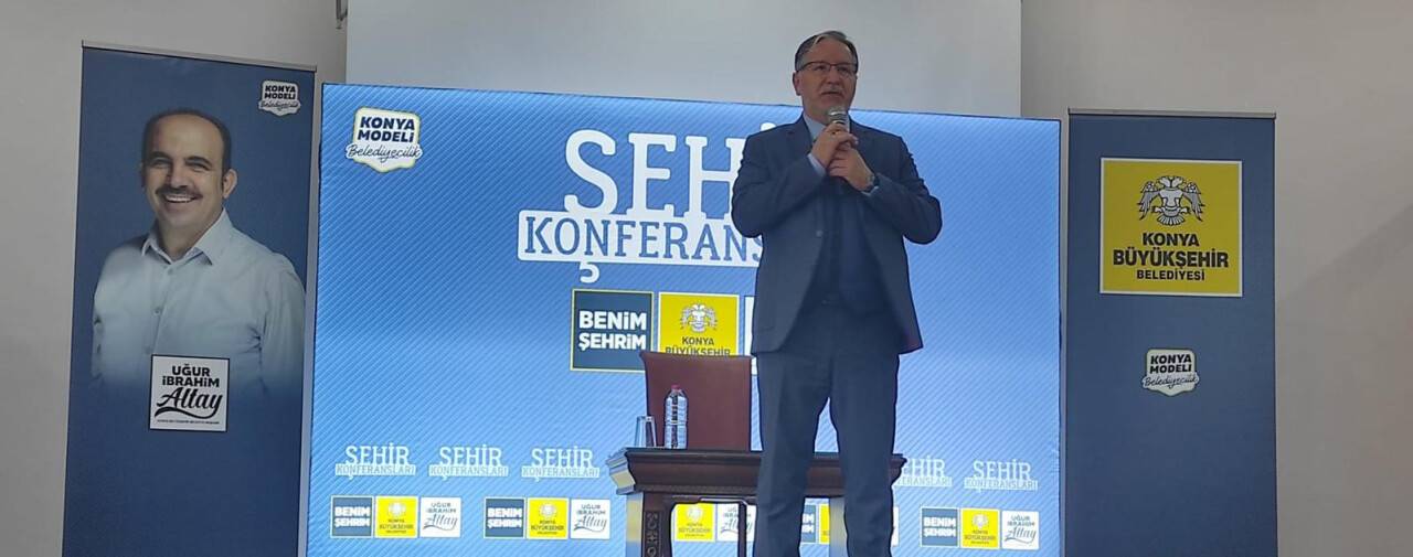 İlahiyatçı Mustafa Karataş  Konyalılarla Buluştu