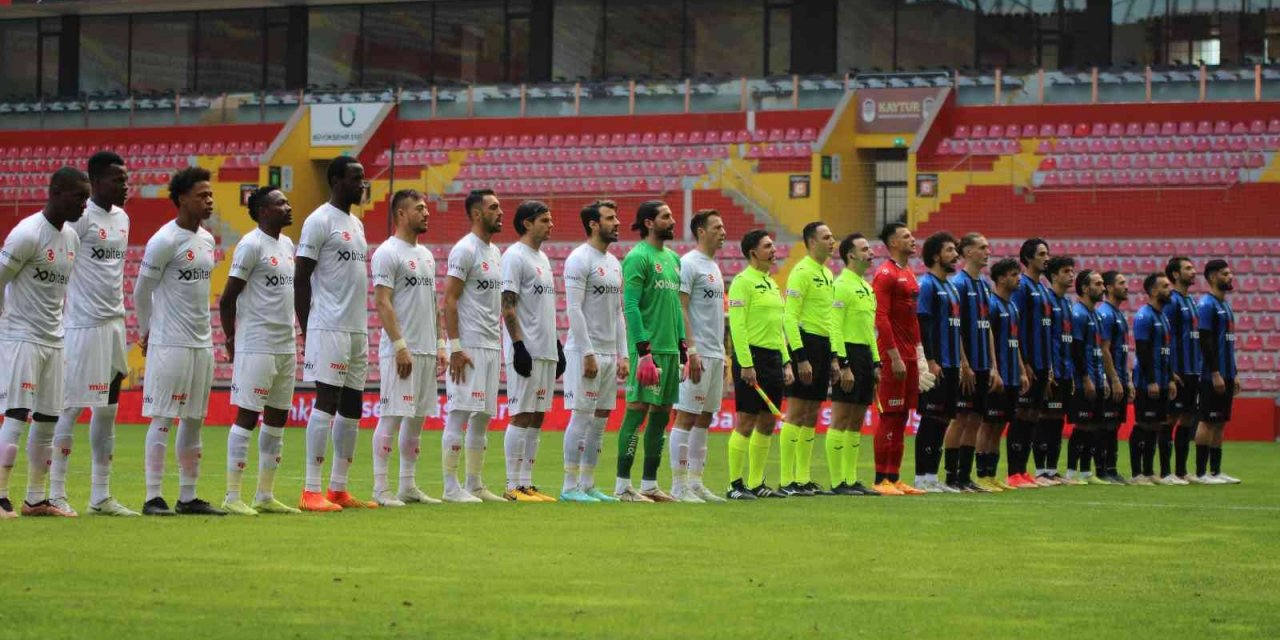 DG Sivasspor çeyrek finalde