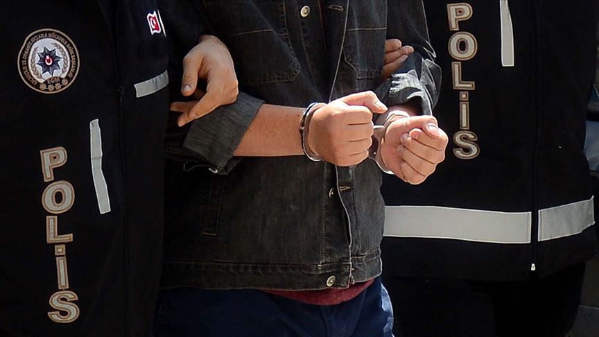 İzmir merkezli yasa dışı bahis operasyonu: 15 gözaltı