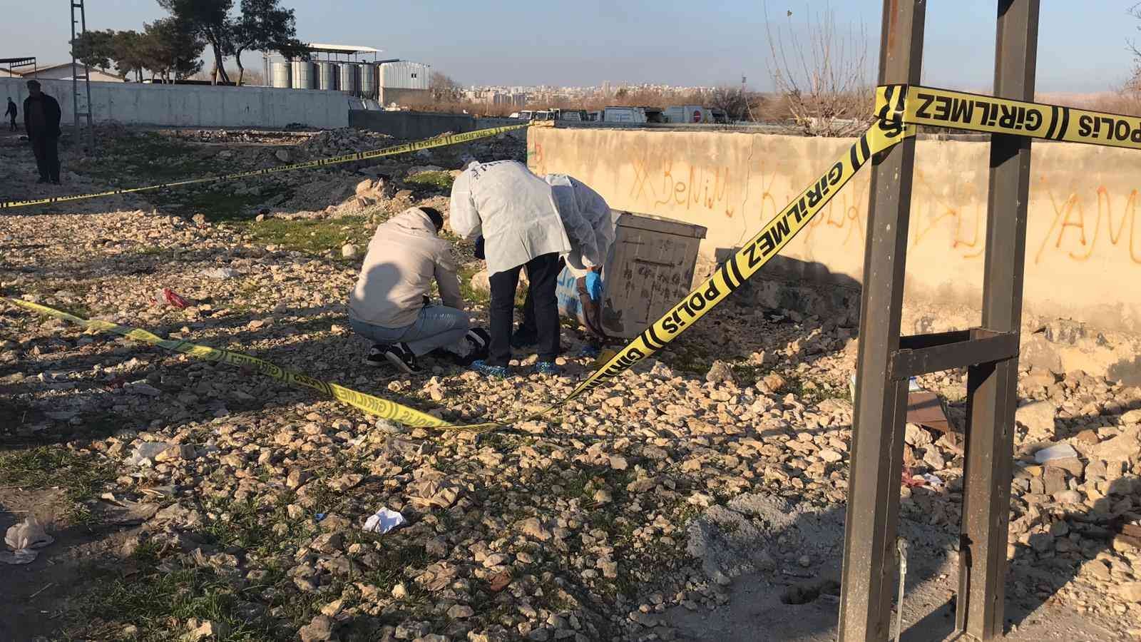 Vicdanları sızlatan olay! Çöp konteynerinde bebek cesedi bulundu