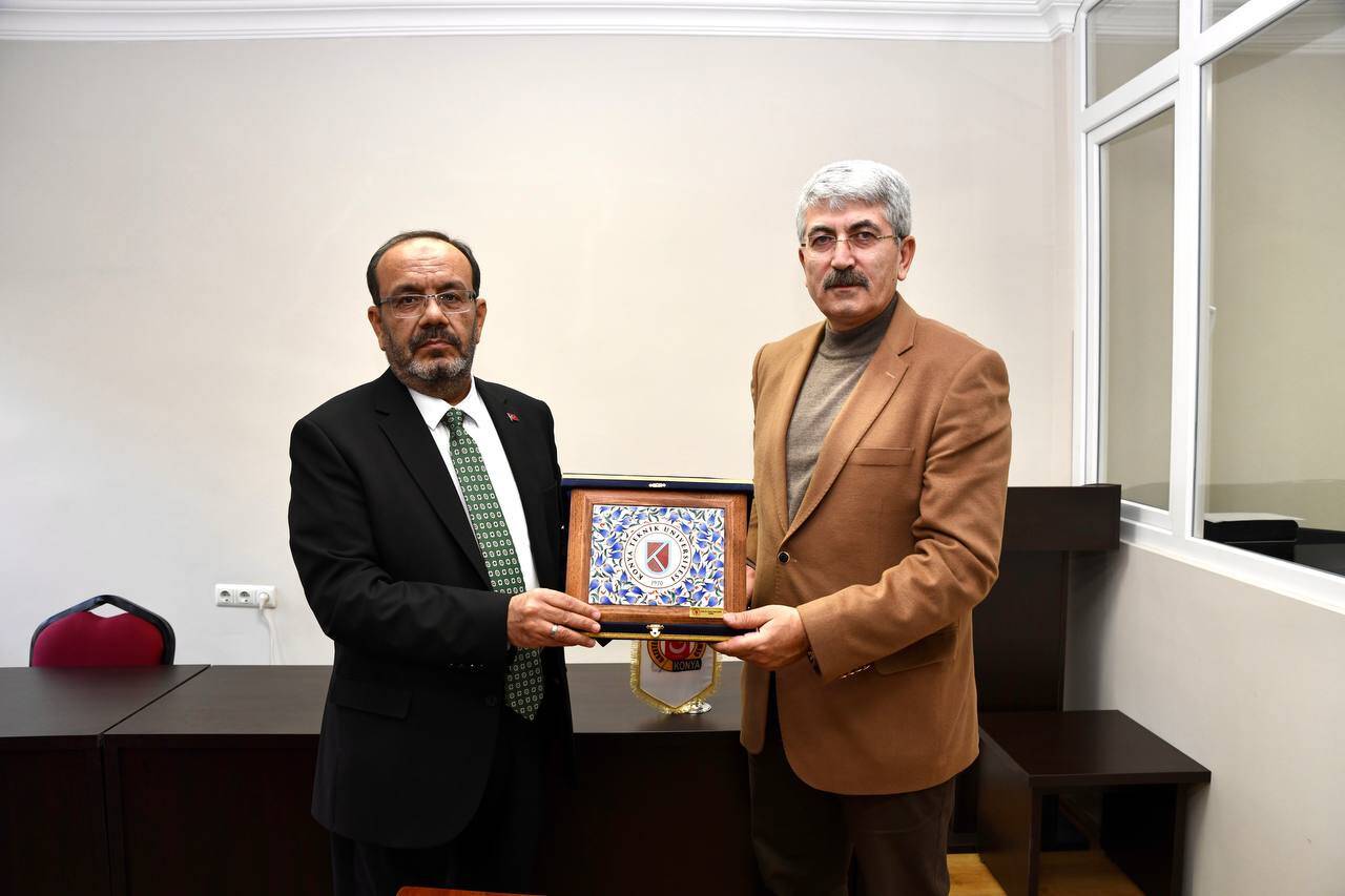 KTÜN Rektörü Prof. Dr. Çelik’ten Cemiyet’e ziyaret