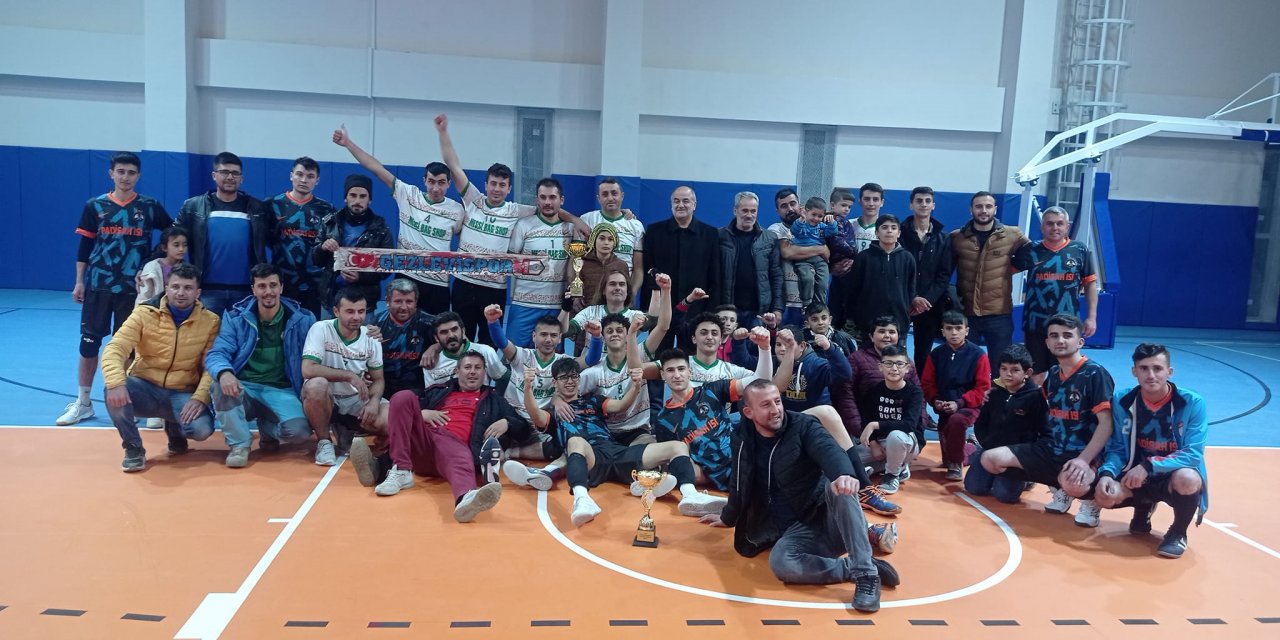 Hadim’de voleybol turnuvası sona erdi