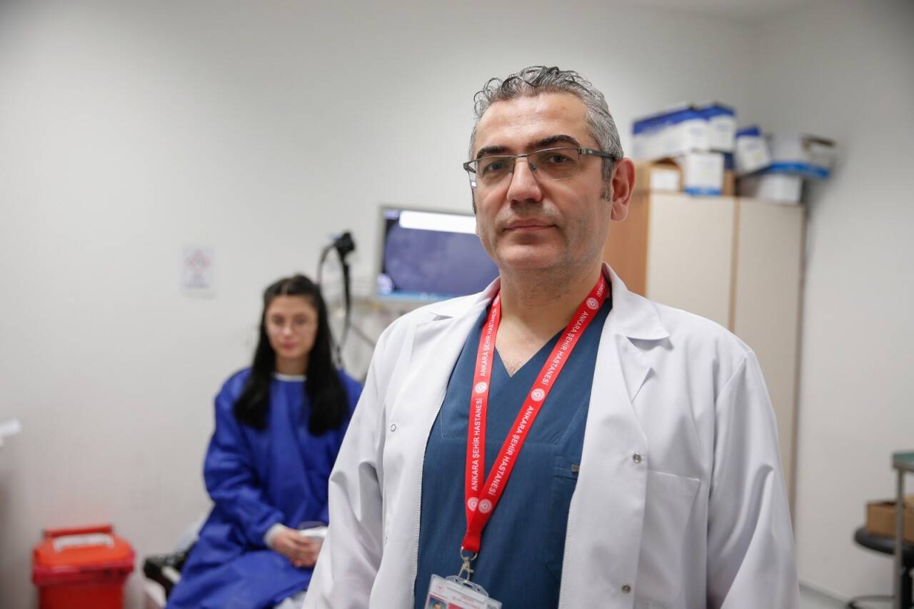 Akalazya hastası 9 yıl sonunda rahatça yiyebilecek