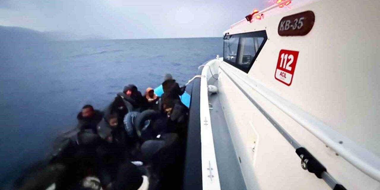 Datça’da 35 düzensiz göçmen kurtarıldı
