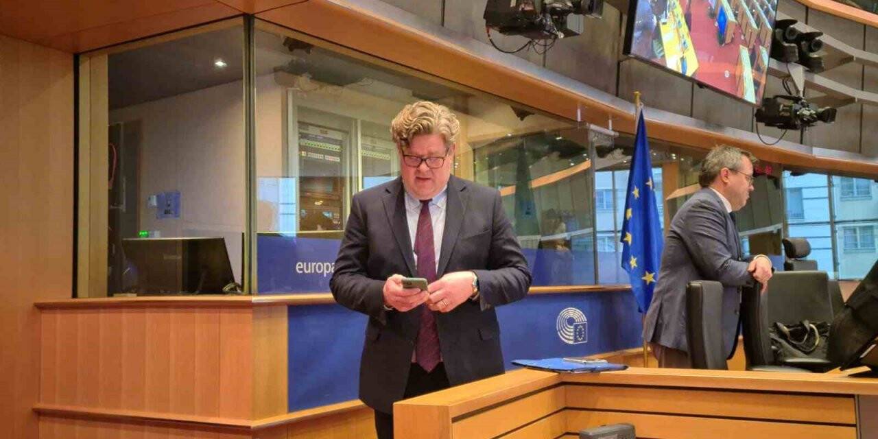 İsveç Adalet Bakanı Strömmer, Türkiye sorusunu cevaplamaktan kaçındı