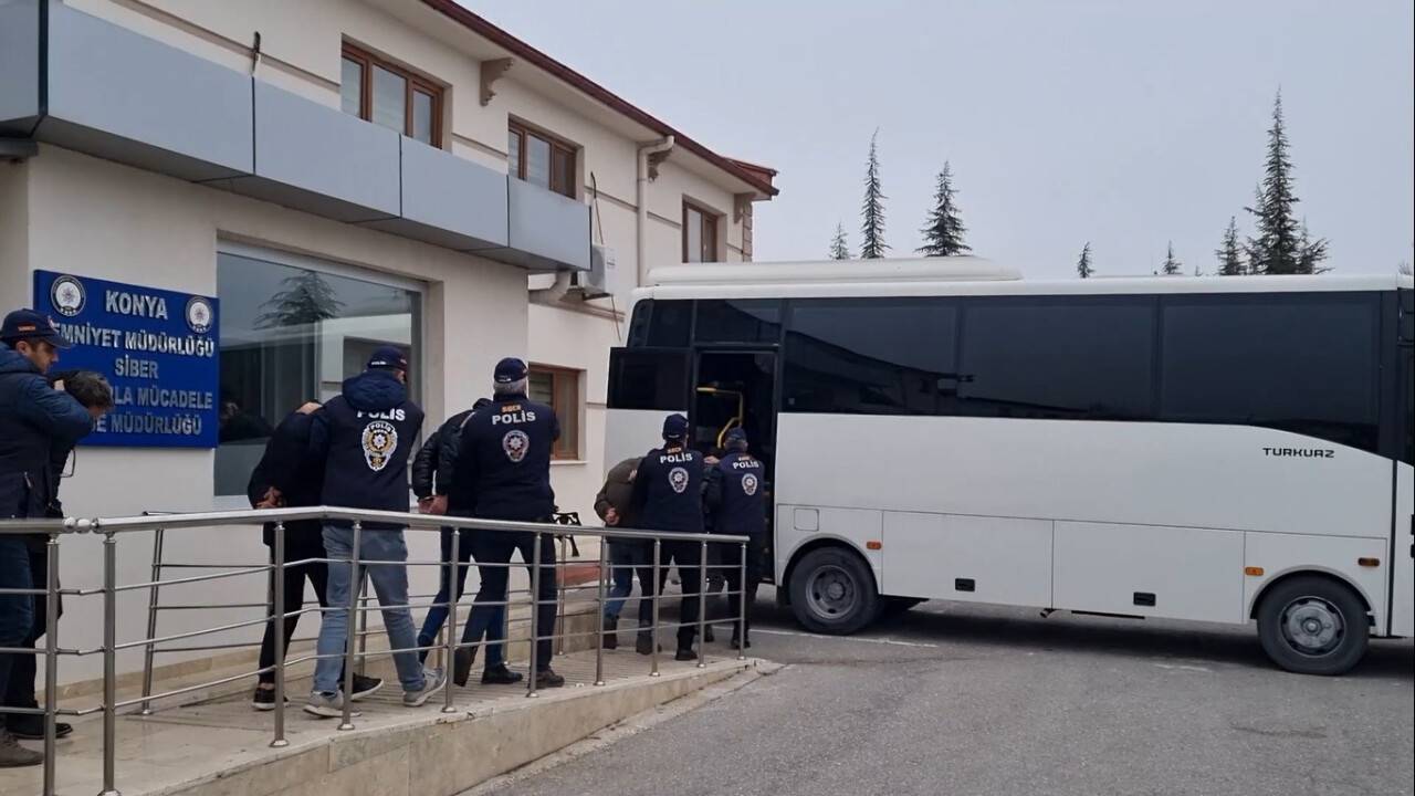 Konya'da çökertilen hacker çetesi bunu da yapmış: 500 kişinin kargosunu çalmışlar!